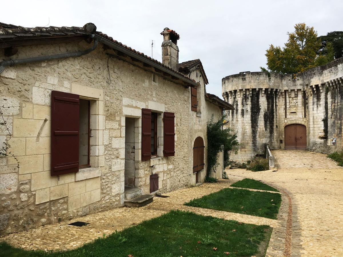 Au Pied Du Chateau Bourdeilles Dış mekan fotoğraf